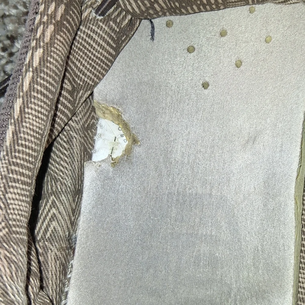 Hey Dude Chocolate Wally Corduroy Loafers Size 10 - Picture 5 of 7